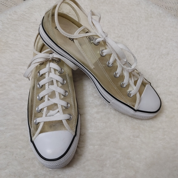 Converse All Star Clear Ox size 9